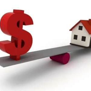 ¿Puedes comprar una vivienda si tienes deudas?